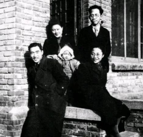 尽酷刑还不忘用鱼肝油传递信息保护同伴k8凯发国际女地下党员在台湾被捕受(图3)