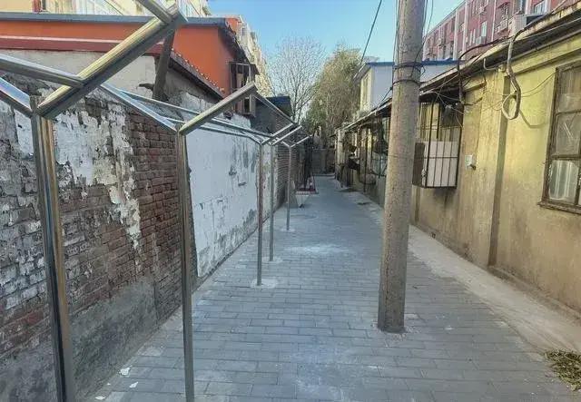 乱建居民想提升小区环境的愿望实现了凯发K8国际版拆除700平方米私搭(图6)