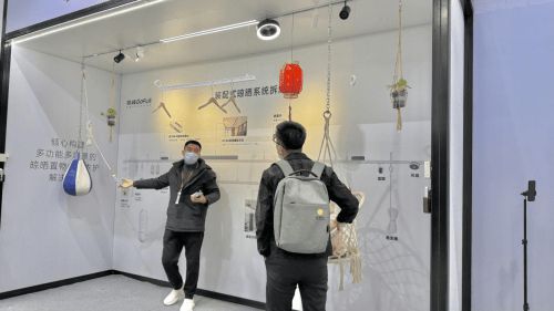 乌镇建博会“极光”系列惊艳全场隐藏式晾衣架行业开创者格峰亮相(图2)